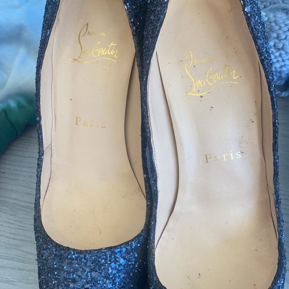 Christian Louboutin peep toe platforms - Picture 4 of 4